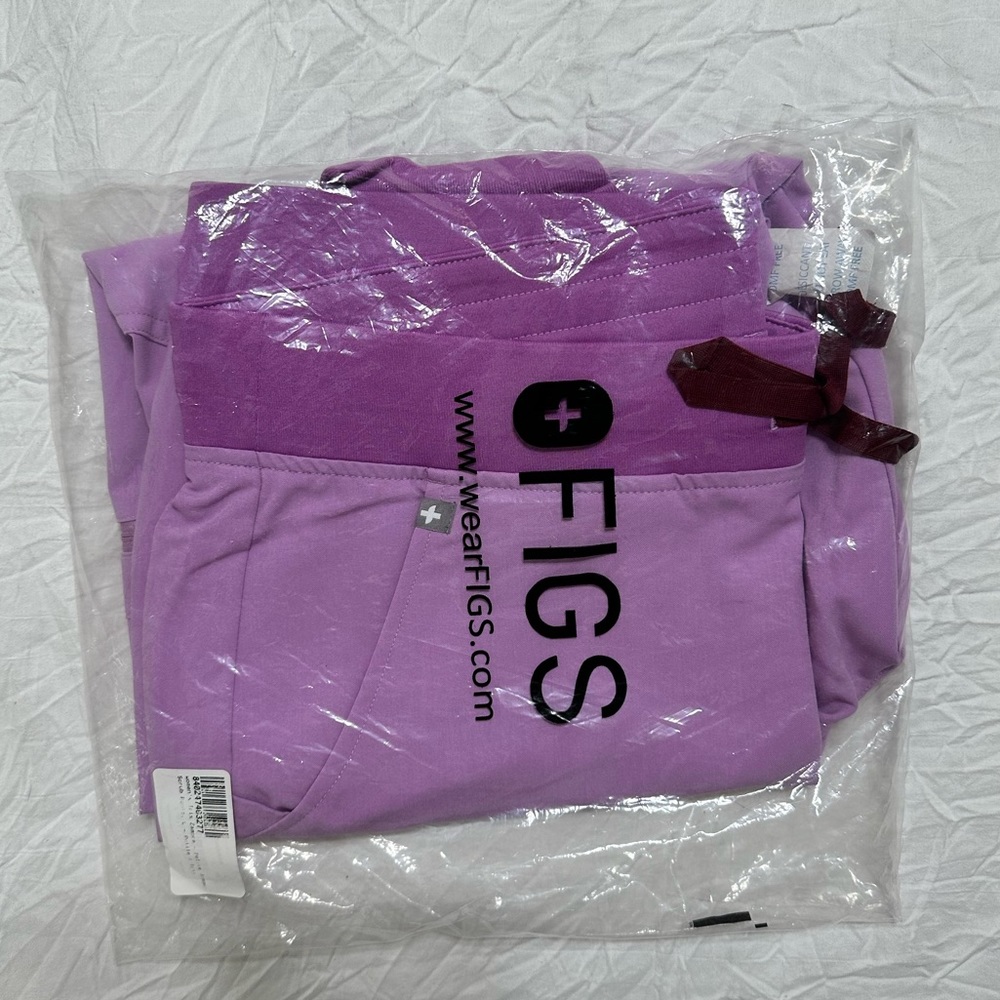 FIGS BNWT Dusk Zamora Scrub Joggers